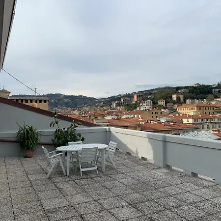 Lejlighed 70's Penthouse