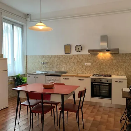 Lejlighed 70's Penthouse La Spezia